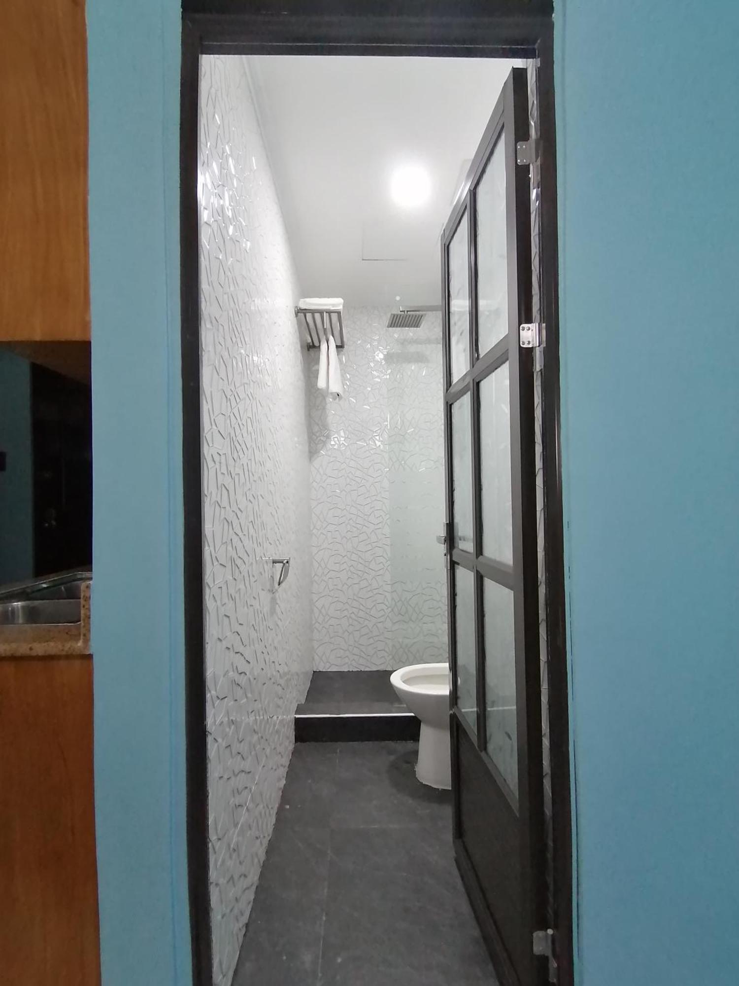 Cozy 2Br Staycation With Balcony Chateau Elysee For 4-6 Pax Paranaque City Esterno foto
